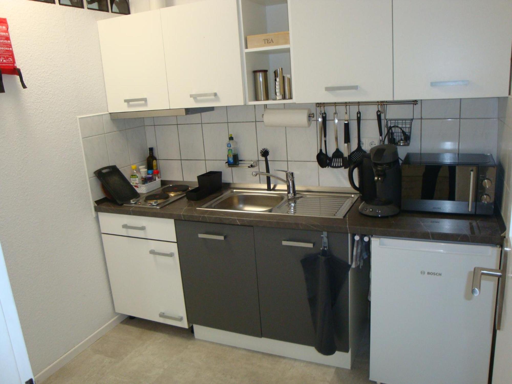 Cenet 1 Zimmer Apartment 진델핑겐 외부 사진